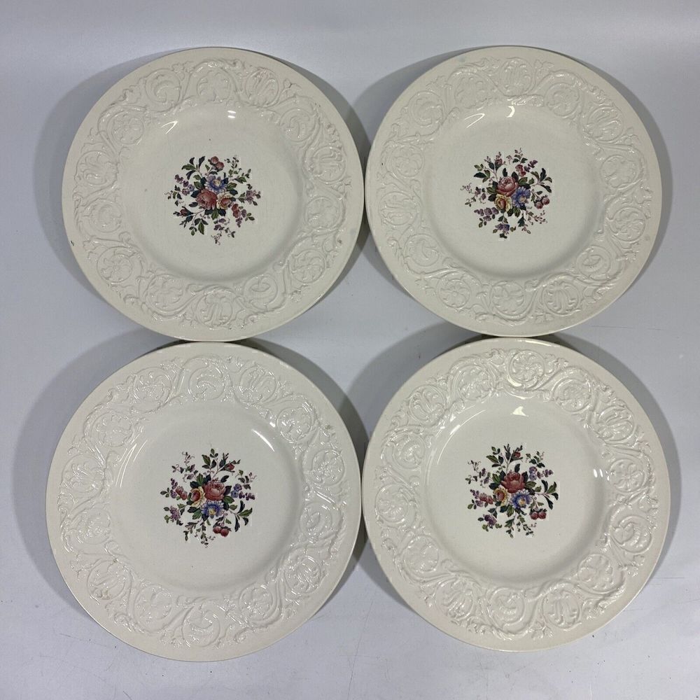 Antique Wedgwood Conway Patrician Dinner Plates set of (4)  Embossed Relief 9.25